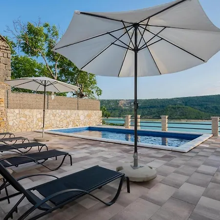 Gorgeous In Ricice With View Holiday home Ricice (Prolozac)